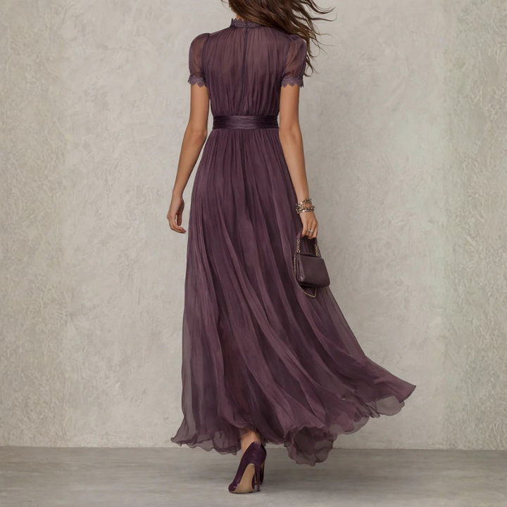 Yolanda - Elegant Flowing Maxi Dress