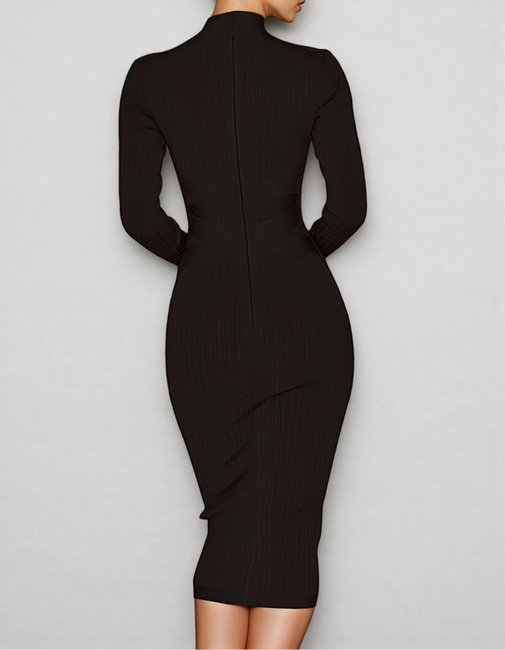 LAYRA - Solid Midi Dress