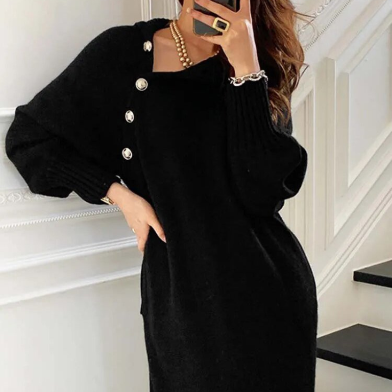 Evelia - Cozy Wrap Dress