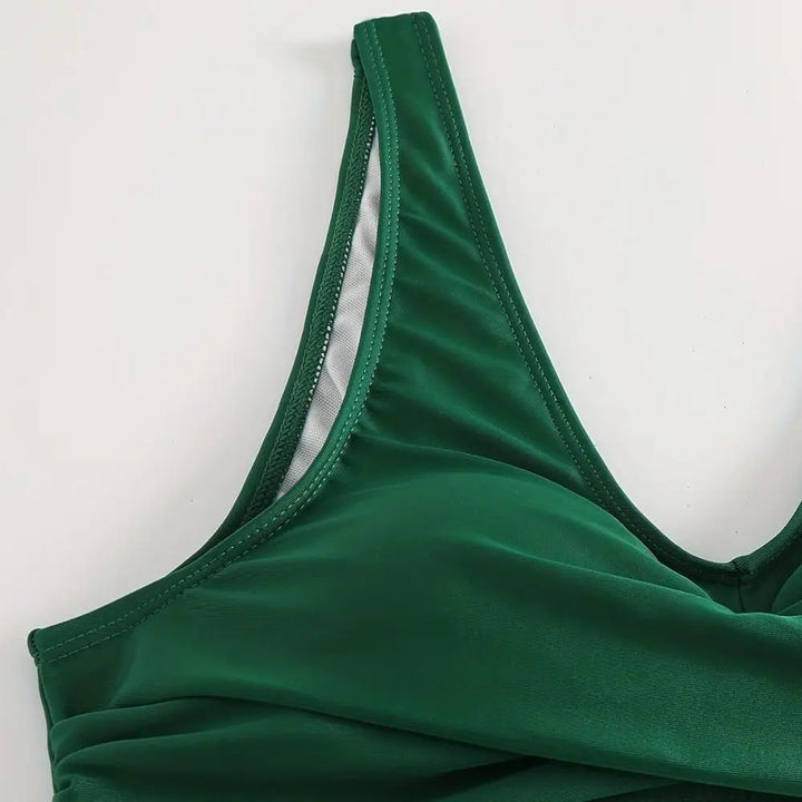 Sarena - Elegant V-Neck Shaping Bikini