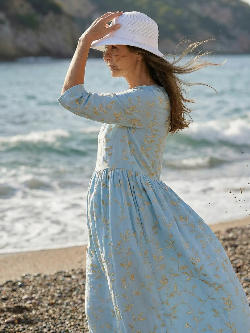 NORA - Floral Print Midi Dress
